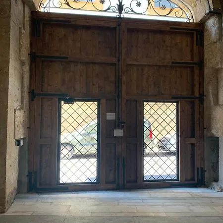 La Dimora Di Costanza